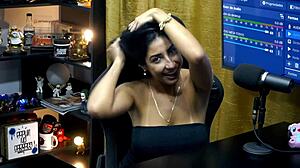 Renatinha Mello Kiss