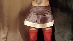 Esclave F Striptease