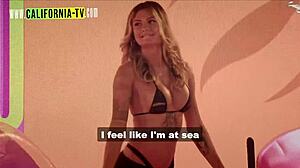 model kissing friend