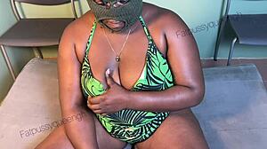 Big Booty Smokes Fucks