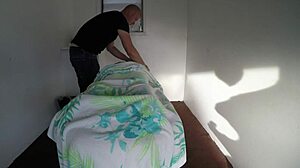 Feet Massage Session