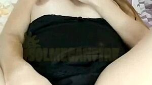 Pregnant Dildo Masturbation