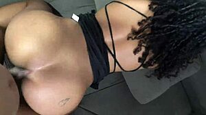 Irresistible round ass temptation