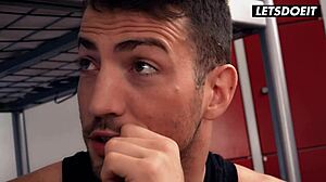 roommate bangs pussy