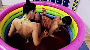 Playful jelly activity