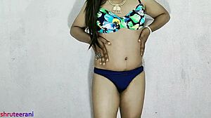 Indian shemale crossdressing