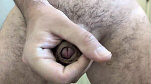 Close-Up Cumshot