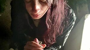 Begging Outdoor Cum Fill