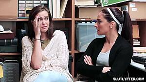 tattoed teen pussy fuck