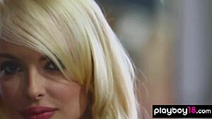 Shera striptease session