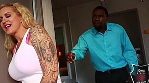 Major Cums On Cougar