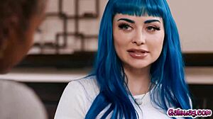 Jewelz's Squirting Dildo Fun