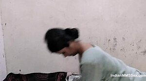 Indian Bhabhi Blowjob Sex
