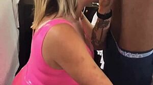 Hotwife Hotel Hookup