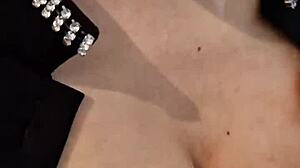 Quick Brunette Pussy Fuck