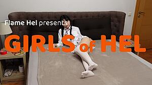 Solo Squirting Cutie