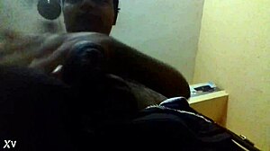 Mayanmandev Shaved Sexy Look