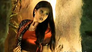 Indian Milf Sensuality