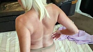 Smoking Pantyhose Fetishes