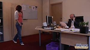 秘书办公室激情干炮