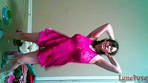 Slut Shows Massive Assets