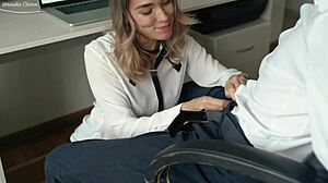 Secretary Swallows Cum