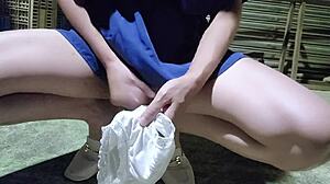 人妖户外玩假屌