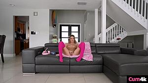 Tight Gamer Creampie