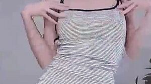 韩国妹独奏自慰