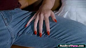 stepsis pussy finger