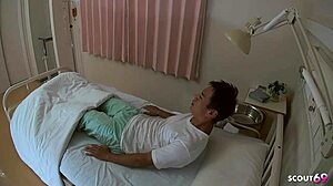 18+少女护士勾引猛操