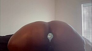 anal diamond beg