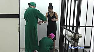 坦帕医生深喉吞精