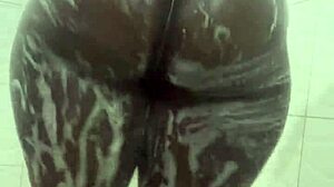 Poolside Pussy Worship