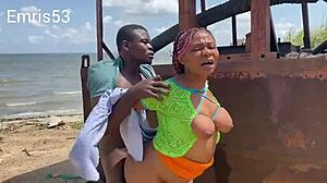 Squirting Beach Fuck