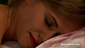 oiled lesbian orgasm