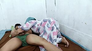 Indonesian Ball Lick